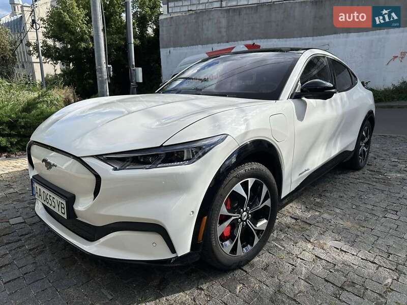 Позашляховик / Кросовер Ford Mustang Mach-E 2021 в Києві