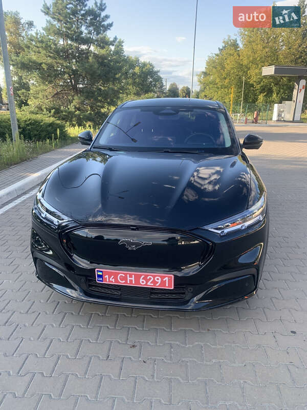 Внедорожник / Кроссовер Ford Mustang Mach-E 2022 в 