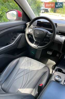 Внедорожник / Кроссовер Ford Mustang Mach-E 2022 в 