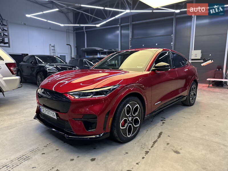 Внедорожник / Кроссовер Ford Mustang Mach-E 2021 в 