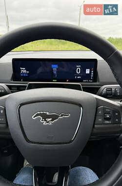 Позашляховик / Кросовер Ford Mustang Mach-E 2023 в 
