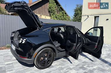 Позашляховик / Кросовер Ford Mustang Mach-E 2022 в 