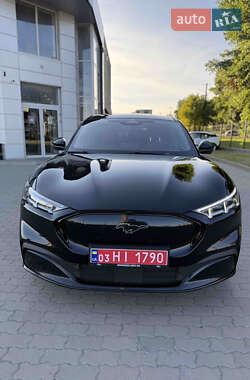 Внедорожник / Кроссовер Ford Mustang Mach-E 2021 в 