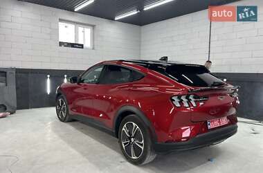 Позашляховик / Кросовер Ford Mustang Mach-E 2021 в 