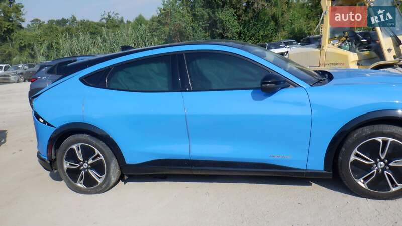 Позашляховик / Кросовер Ford Mustang Mach-E 2023 в Києві фото 10 Позашляховик / Кросовер Ford Mustang Mach-E 2023 в Києві