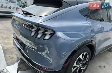 Внедорожник / Кроссовер Ford Mustang Mach-E 2023 в 