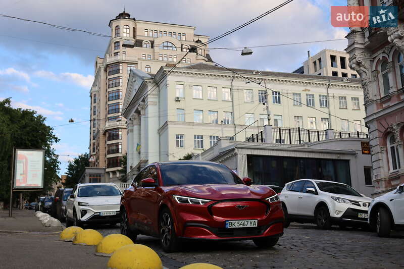 Внедорожник / Кроссовер Ford Mustang Mach-E 2021 в Киеве фото 44 Внедорожник / Кроссовер Ford Mustang Mach-E 2021 в Киеве