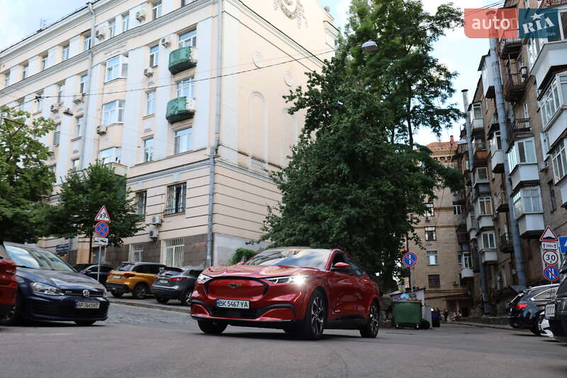 Внедорожник / Кроссовер Ford Mustang Mach-E 2021 в Киеве фото 47 Внедорожник / Кроссовер Ford Mustang Mach-E 2021 в Киеве