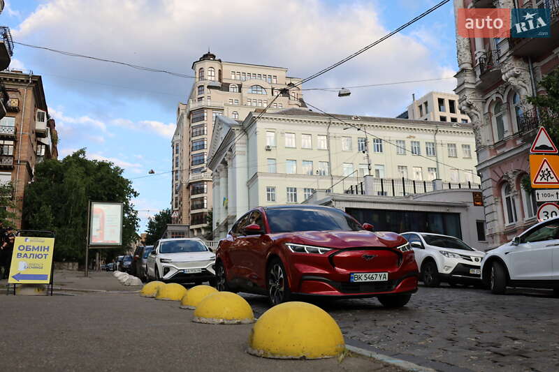Внедорожник / Кроссовер Ford Mustang Mach-E 2021 в Киеве фото 53 Внедорожник / Кроссовер Ford Mustang Mach-E 2021 в Киеве