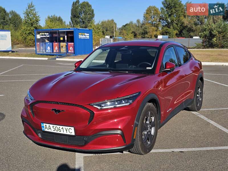 Позашляховик / Кросовер Ford Mustang Mach-E 2021 в Києві