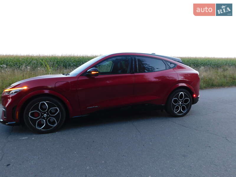 Внедорожник / Кроссовер Ford Mustang Mach-E 2022 в Хмельницком