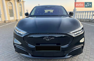 Позашляховик / Кросовер Ford Mustang Mach-E 2022 в 