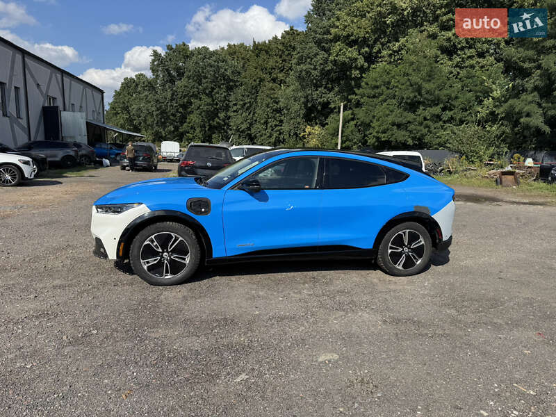 Внедорожник / Кроссовер Ford Mustang Mach-E 2023 в Ровно