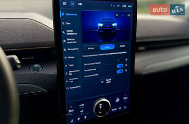 Позашляховик / Кросовер Ford Mustang Mach-E 2023 в 