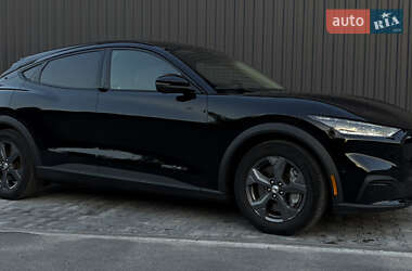 Внедорожник / Кроссовер Ford Mustang Mach-E 2021 в 