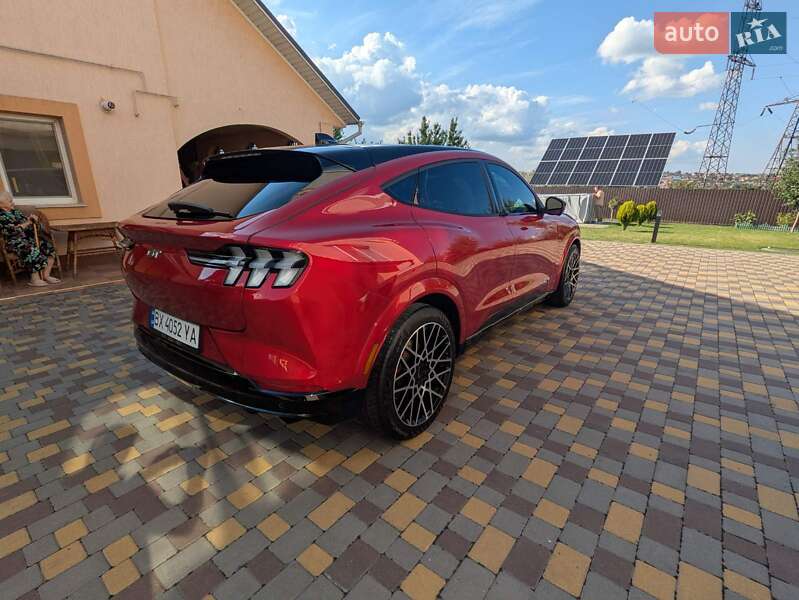 Позашляховик / Кросовер Ford Mustang Mach-E 2021 в Хмельницькому фото 11 Позашляховик / Кросовер Ford Mustang Mach-E 2021 в Хмельницькому