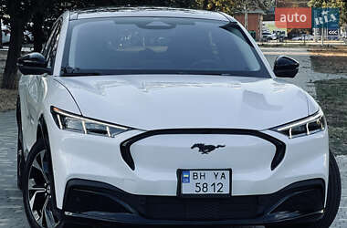 Внедорожник / Кроссовер Ford Mustang Mach-E 2021 в 