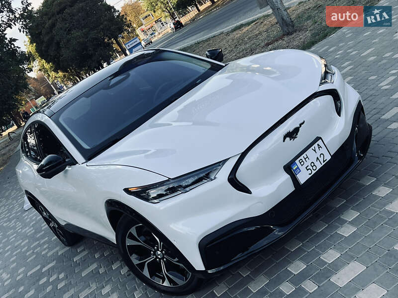 Позашляховик / Кросовер Ford Mustang Mach-E 2021 в Одесі