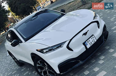 Внедорожник / Кроссовер Ford Mustang Mach-E 2021 в 