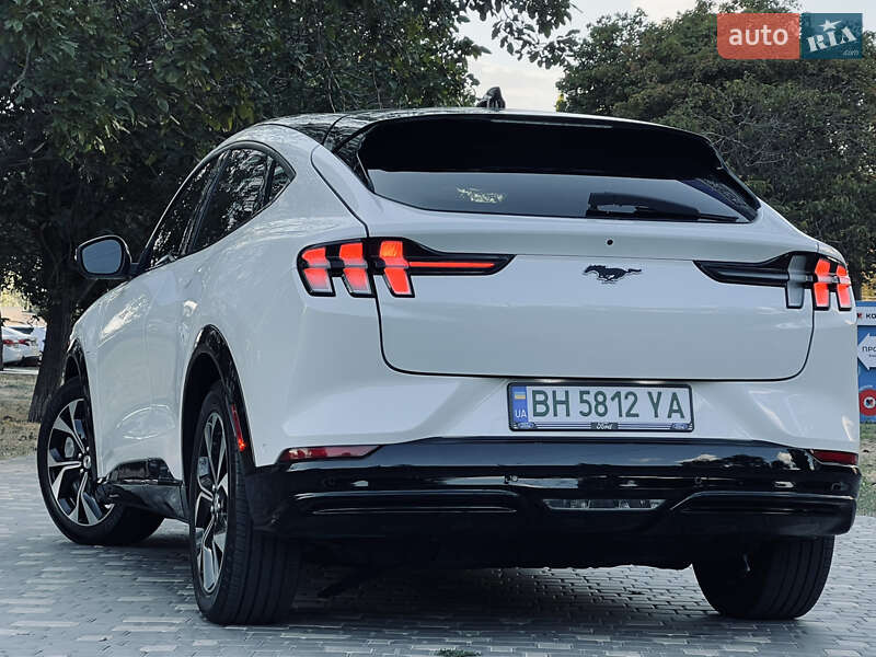 Позашляховик / Кросовер Ford Mustang Mach-E 2021 в Одесі