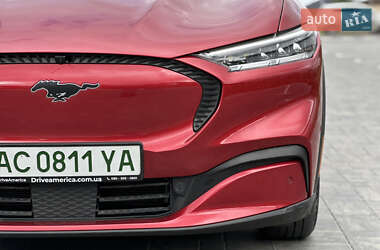 Внедорожник / Кроссовер Ford Mustang Mach-E 2022 в 
