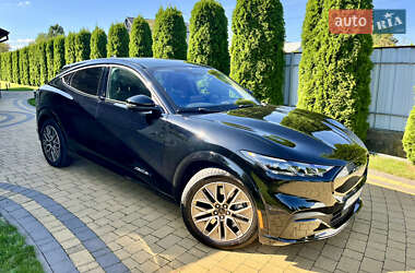Позашляховик / Кросовер Ford Mustang Mach-E 2024 в 