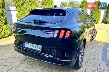 Позашляховик / Кросовер Ford Mustang Mach-E 2024 в 