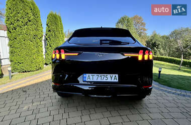 Позашляховик / Кросовер Ford Mustang Mach-E 2024 в 