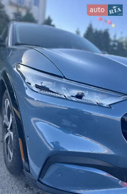 Позашляховик / Кросовер Ford Mustang Mach-E 2023 в 