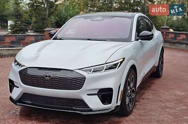 Внедорожник / Кроссовер Ford Mustang Mach-E 2022 в 