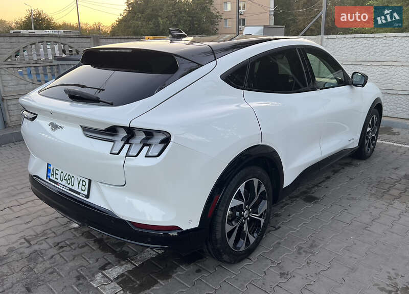 Позашляховик / Кросовер Ford Mustang Mach-E 2022 в Кривому Розі фото 8 Позашляховик / Кросовер Ford Mustang Mach-E 2022 в Кривому Розі