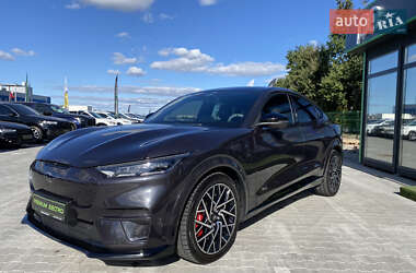 Внедорожник / Кроссовер Ford Mustang Mach-E 2021 в 