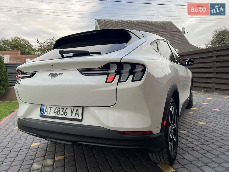 Позашляховик / Кросовер Ford Mustang Mach-E 2024 в Коломиї