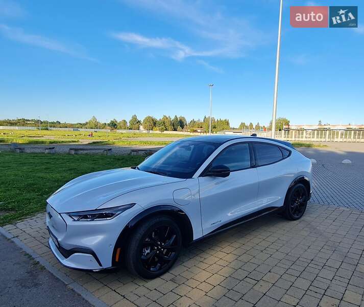 Позашляховик / Кросовер Ford Mustang Mach-E 2023 в Львові