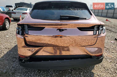 Внедорожник / Кроссовер Ford Mustang Mach-E 2022 в 