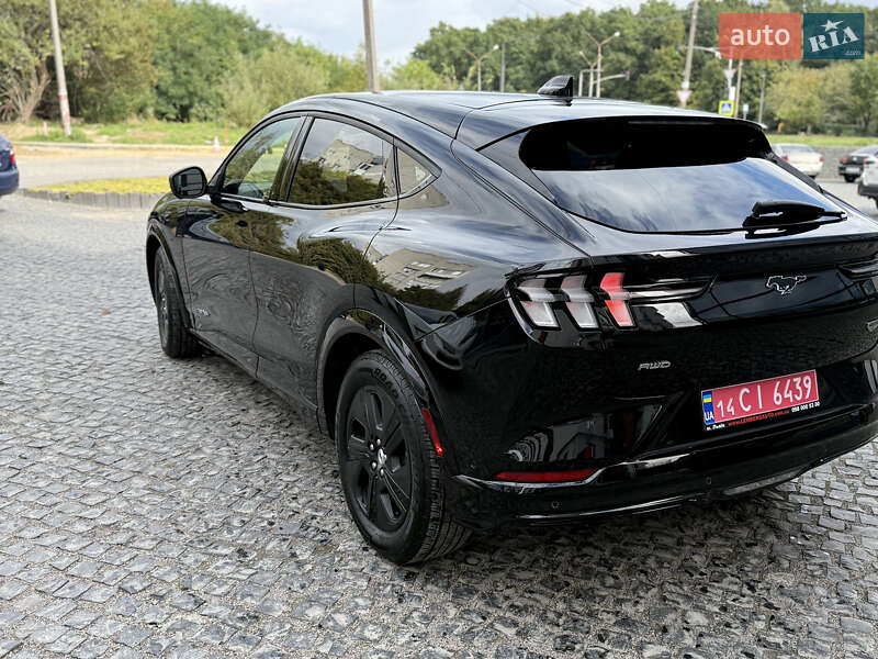 Внедорожник / Кроссовер Ford Mustang Mach-E 2023 в Львове