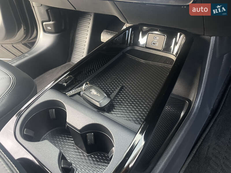 Позашляховик / Кросовер Ford Mustang Mach-E 2023 в Львові фото 58 Позашляховик / Кросовер Ford Mustang Mach-E 2023 в Львові