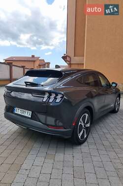 Позашляховик / Кросовер Ford Mustang Mach-E 2022 в 