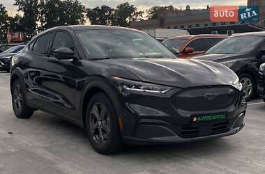 Позашляховик / Кросовер Ford Mustang Mach-E 2021 в 