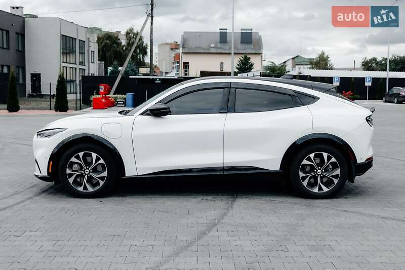 Внедорожник / Кроссовер Ford Mustang Mach-E 2022 в Луцке