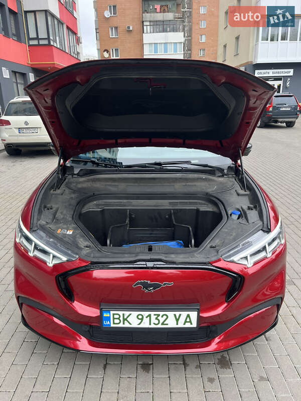 Позашляховик / Кросовер Ford Mustang Mach-E 2021 в Мукачевому