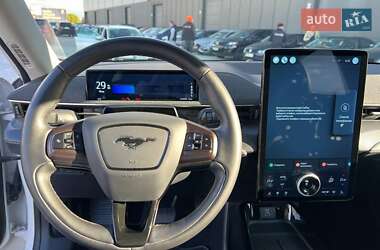 Внедорожник / Кроссовер Ford Mustang Mach-E 2020 в 