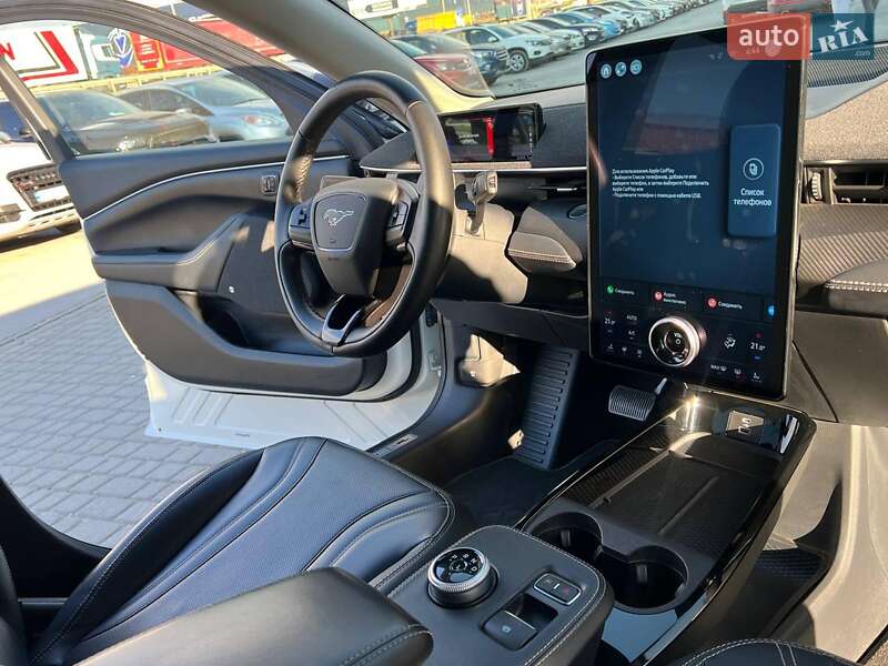 Внедорожник / Кроссовер Ford Mustang Mach-E 2020 в Львове