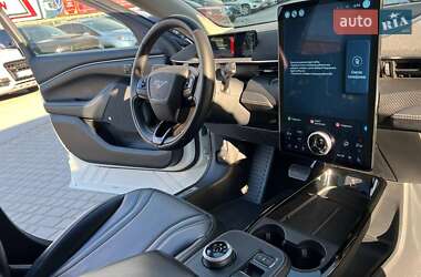 Внедорожник / Кроссовер Ford Mustang Mach-E 2020 в 