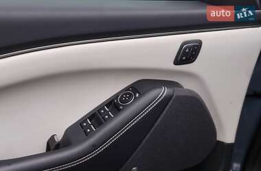 Внедорожник / Кроссовер Ford Mustang Mach-E 2024 в 