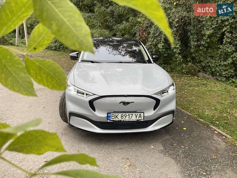 Позашляховик / Кросовер Ford Mustang Mach-E 2023 в Рівному фото 6 Позашляховик / Кросовер Ford Mustang Mach-E 2023 в Рівному