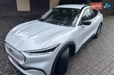 Позашляховик / Кросовер Ford Mustang Mach-E 2022 в 