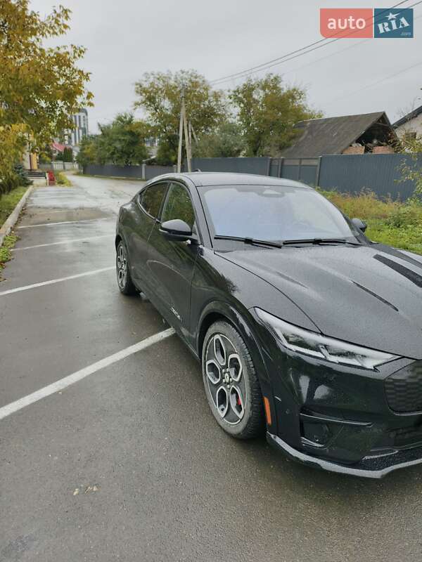 Позашляховик / Кросовер Ford Mustang Mach-E 2023 в Івано-Франківську