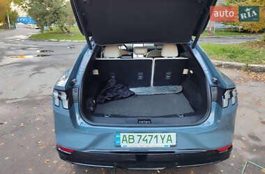 Позашляховик / Кросовер Ford Mustang Mach-E 2023 в 