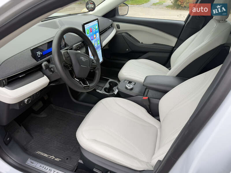 Внедорожник / Кроссовер Ford Mustang Mach-E 2022 в Ровно